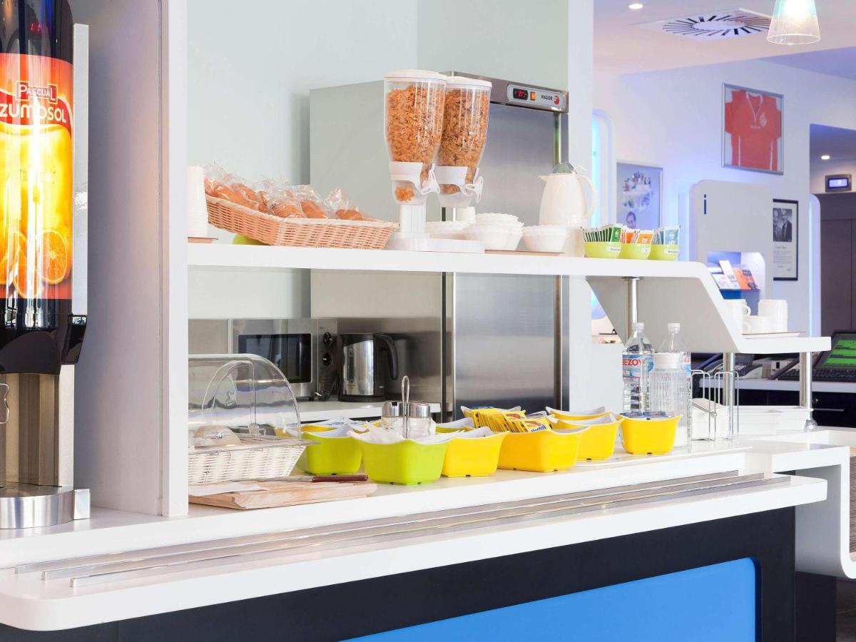 Ibis Budget Erfurt Ost Hotell Exteriör bild