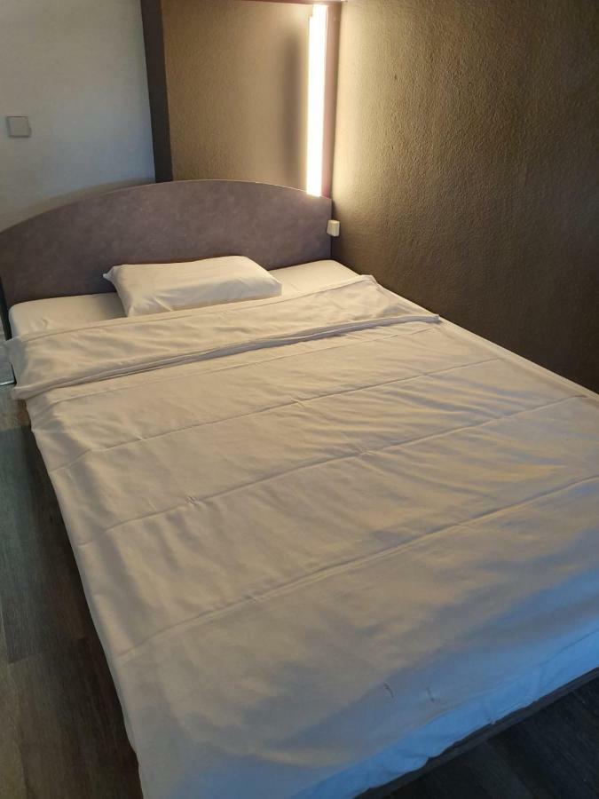 Ibis Budget Erfurt Ost Hotell Exteriör bild
